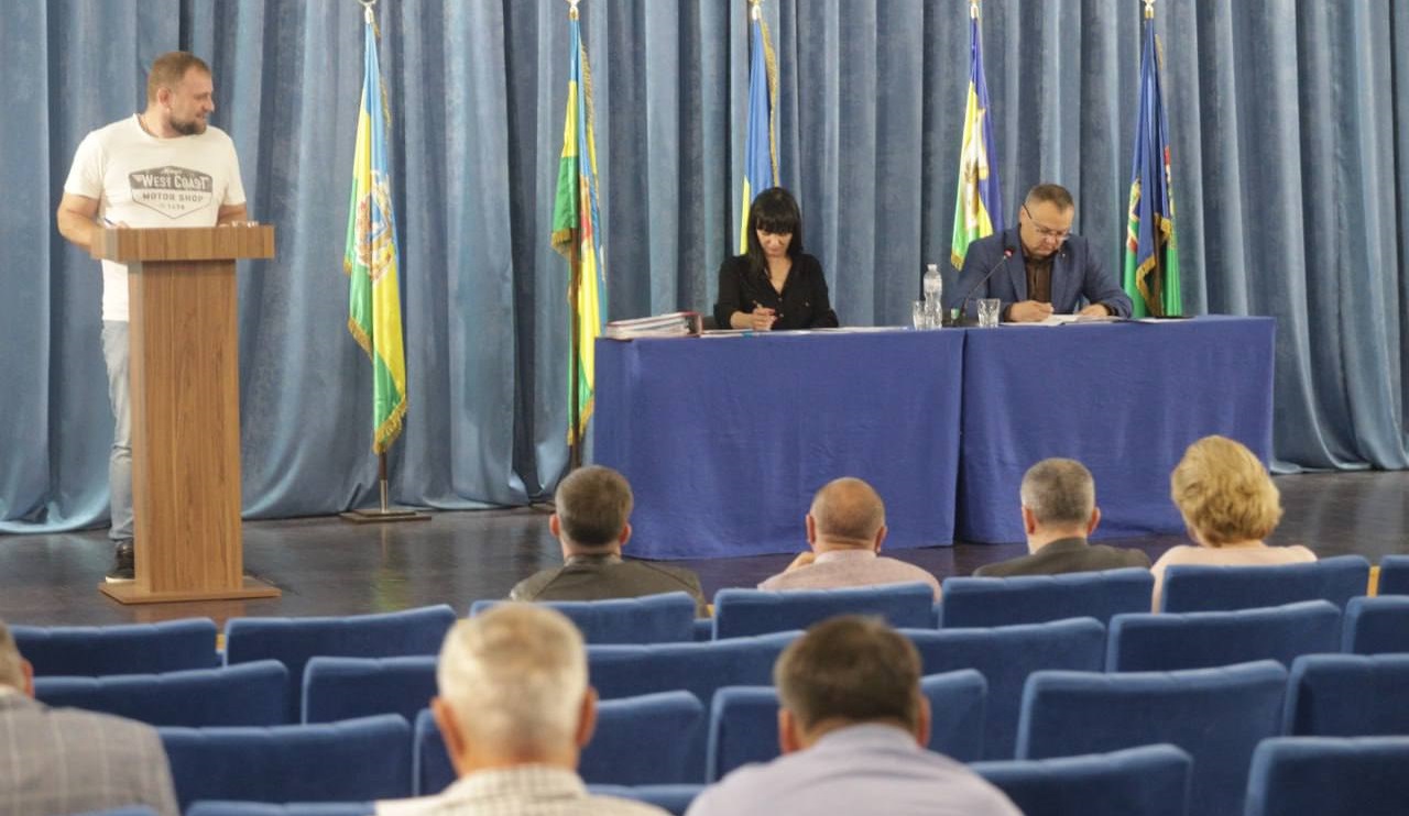на засіданні виконавчого комітету Петрівської сільської ради затвердили нові тарифи на користування водою для населення. З 1 жовтня 2024 року вартість водопостачання становитиме 25 грн/м³, а водовідведення — 30 грн/м³