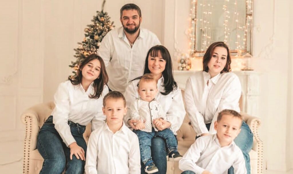 П’ять причин для радості: у Владислава та Ольги Дулапчій з кожною дитиною любов стає ще більшою. Фото з архіву Ольги Дулапчій