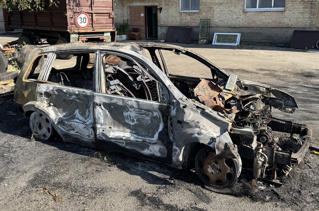 Ніч проти 6 липня видалася найстрашнішою для Петрівської громади з початку великої вій- ни. Десять російських шахедів атакували Нові Петрівці. На щастя, обійшлося без жертв