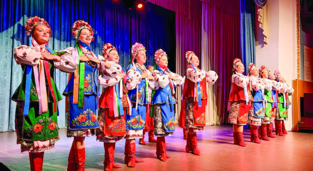 Вражень через край: танцюристи й футболісти з Харківщини весело та з користю провели тиждень у Петрівській громаді. Фото Тетяни Максимової
